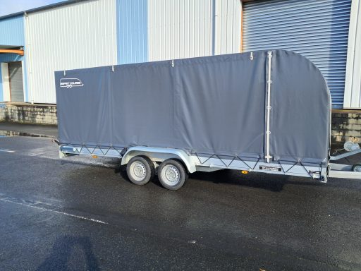 Remorque Esprit Course 500 bâchée Remorque Esprit Course 500 bâchée